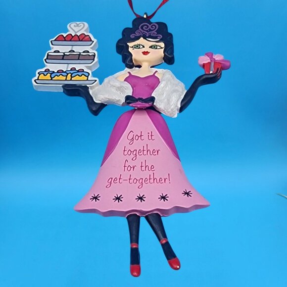 Rare 2009 Hallmark Diva Ornament Got It Together for the Get-Together - Picture 7 of 12